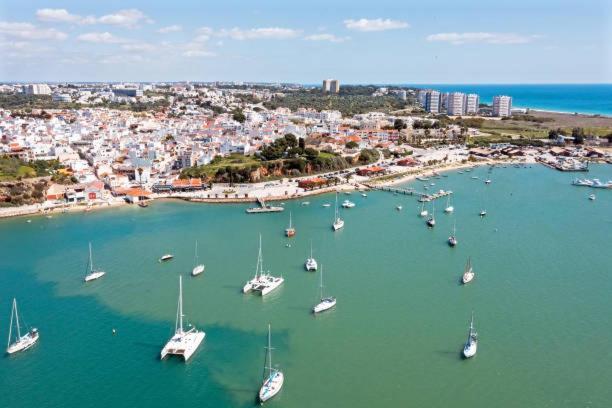 Alvor Apartment - Center And Beach المظهر الخارجي الصورة